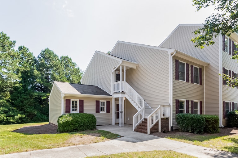 Photo 6 of 25 - 3381 Tarleton E, Durham, NC 27713