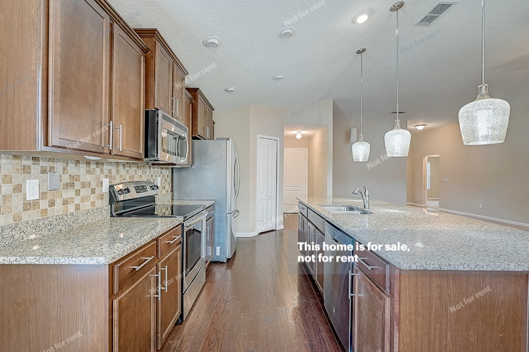 Photo 4 of 36 - 6156 Sandler Chase Trl, Jacksonville, FL 32222