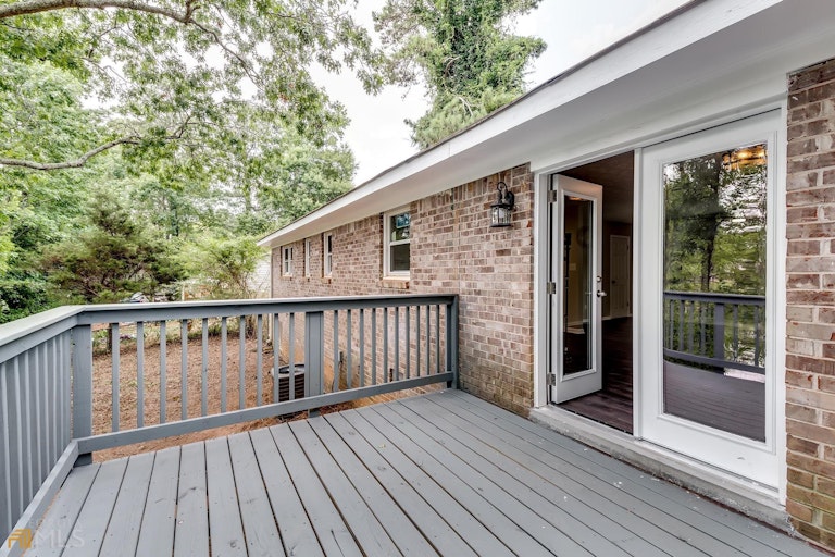 Photo 20 of 24 - 2920 NW Landmark Dr, Conyers, GA 30094