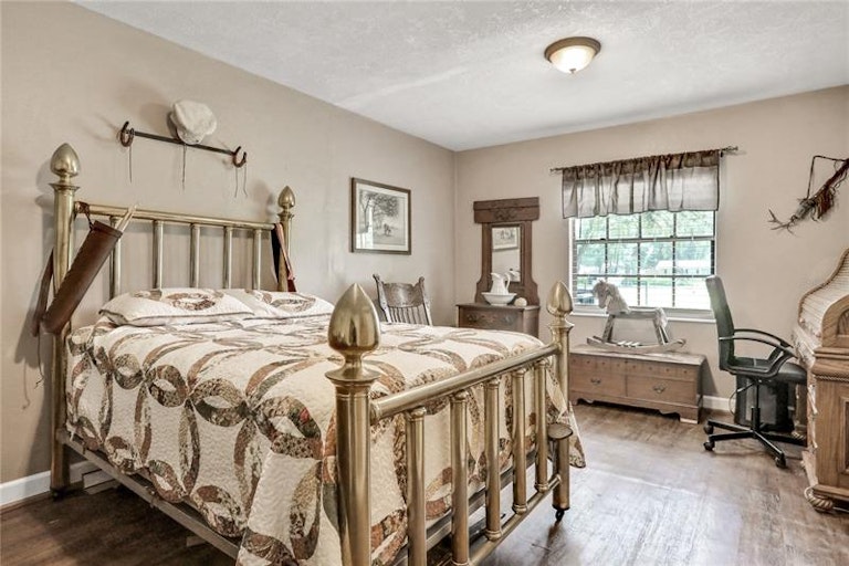 Photo 22 of 44 - 5840 Ross Creek Rd, Lakeland, FL 33810