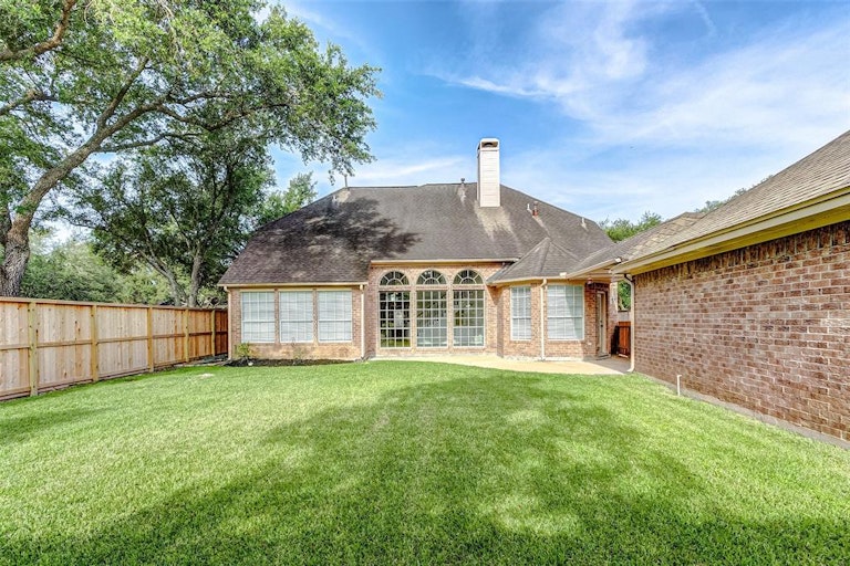 Photo 45 of 50 - 3115 Clear Water Park Dr, Katy, TX 77450