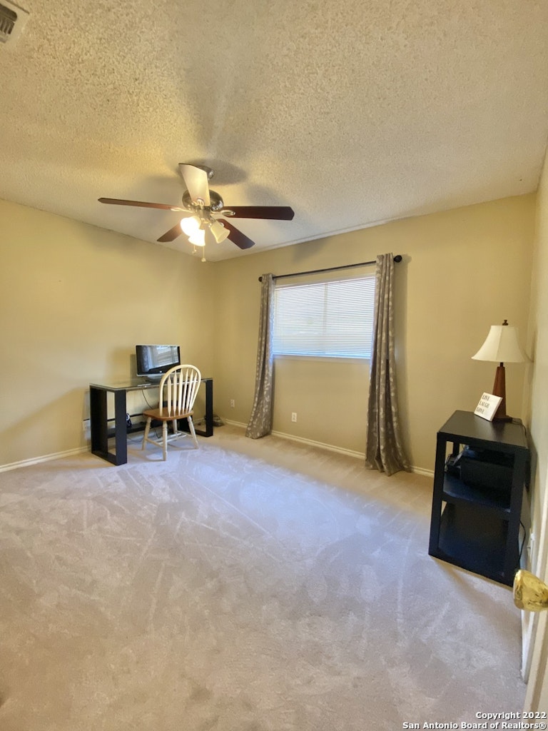 Photo 18 of 24 - 15035 Misty Bnd, San Antonio, TX 78217