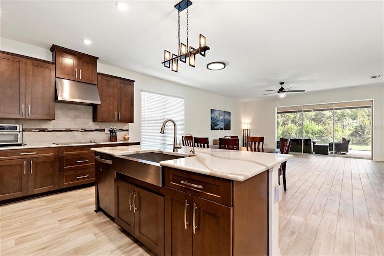 Photo 17 of 47 - 29769 Chapel Chase Dr, Wesley Chapel, FL 33545