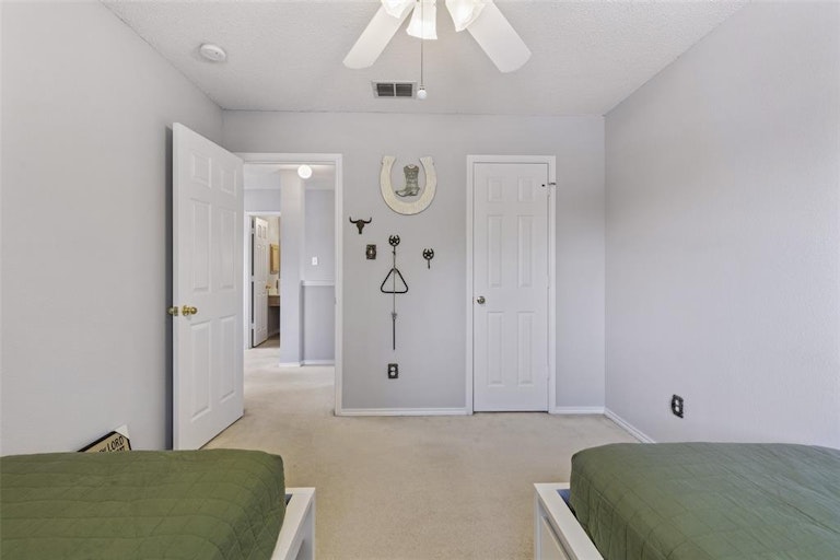 Photo 22 of 32 - 1105 Indian Trail Ct, Roanoke, TX 76262
