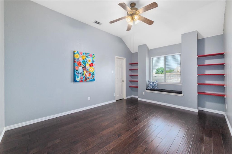 Photo 32 of 40 - 3115 Reagenea Dr, Wylie, TX 75098