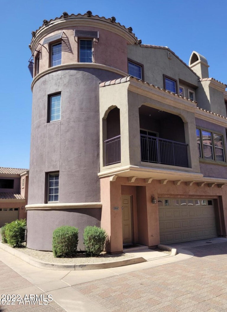 Photo 26 of 41 - 3935 E Rough Rider Rd #1044, Phoenix, AZ 85050