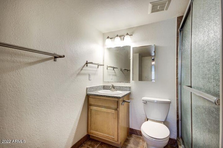 Photo 9 of 14 - 151 E Broadway Rd #205, Tempe, AZ 85282