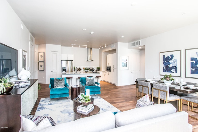 Photo 1 of 48 - 3131 N Central Ave #5012, Phoenix, AZ 85012
