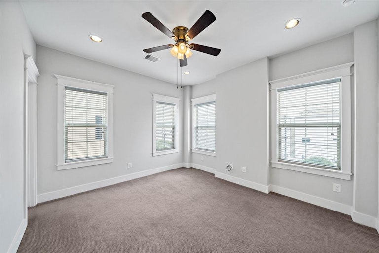 Photo 31 of 35 - 1123 Bonner St, Houston, TX 77007
