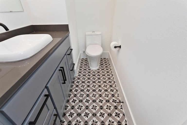 Photo 20 of 39 - 1402 Missouri St Unit E, Houston, TX 77006