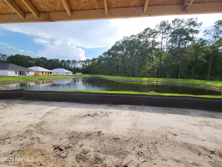 Photo 16 of 27 - 9374 Westminster Oaks Dr, Jacksonville, FL 32219