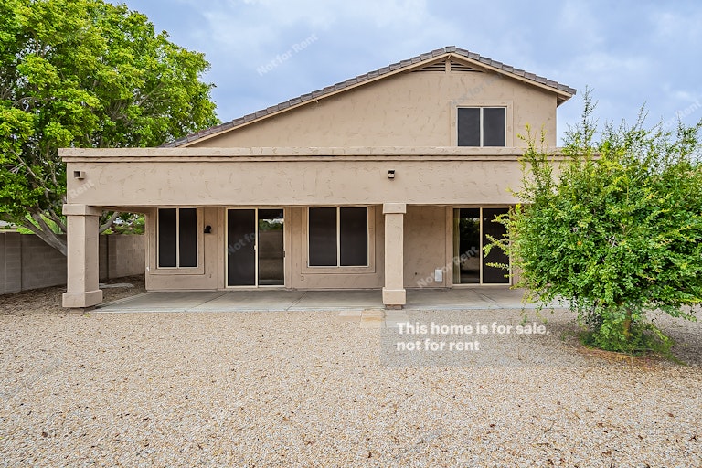 Photo 7 of 30 - 6162 W Wikieup Ln, Glendale, AZ 85308
