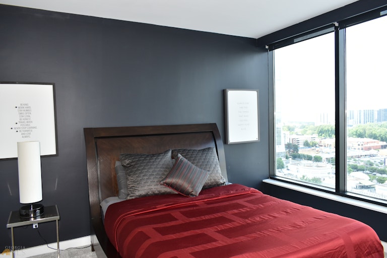 Photo 11 of 44 - 3338 Peachtree Rd NE #2101, Atlanta, GA 30326