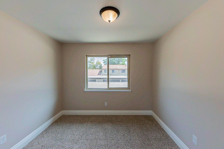 Photo 18 of 27 - 2828 Monroe St, Riverside, CA 92504