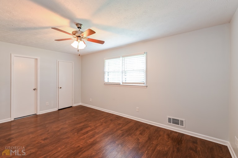Photo 16 of 27 - 245 Chambre Ct SW, Lilburn, GA 30047