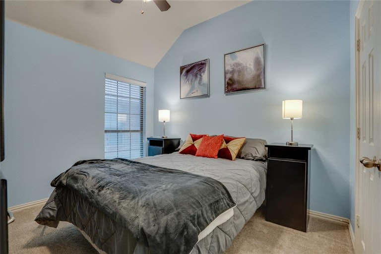 Photo 24 of 33 - 2445 Marble Canyon Dr, Little Elm, TX 75068