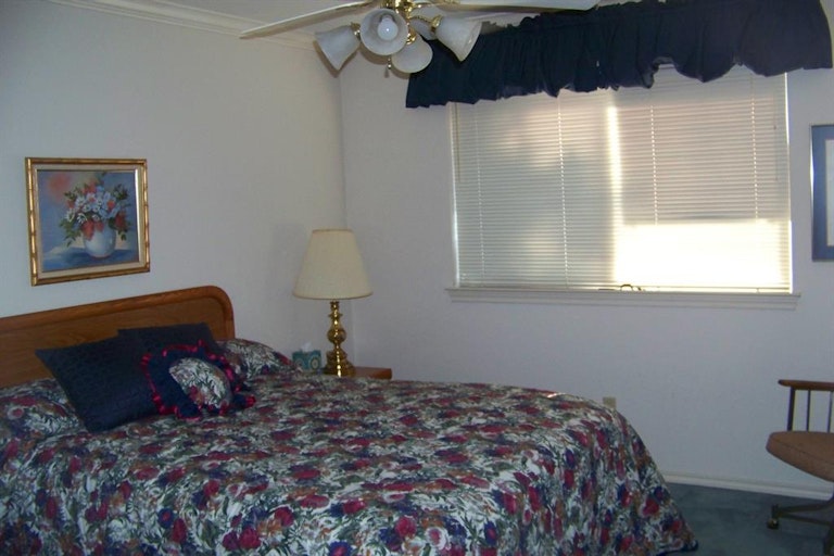 Photo 9 of 22 - 3207 Foxcreek Dr, Richardson, TX 75082