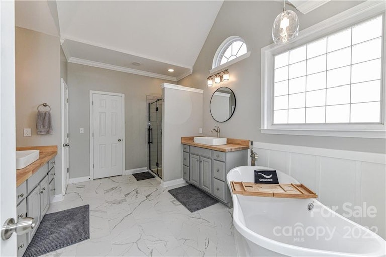 Photo 25 of 42 - 14204 Black Farms Rd, Huntersville, NC 28078