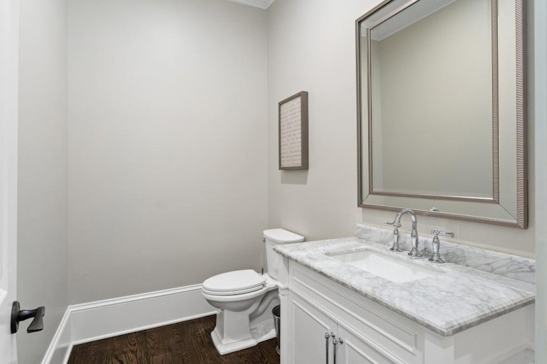 Photo 22 of 77 - 4268 Woodland Brook Dr SE, Atlanta, GA 30339