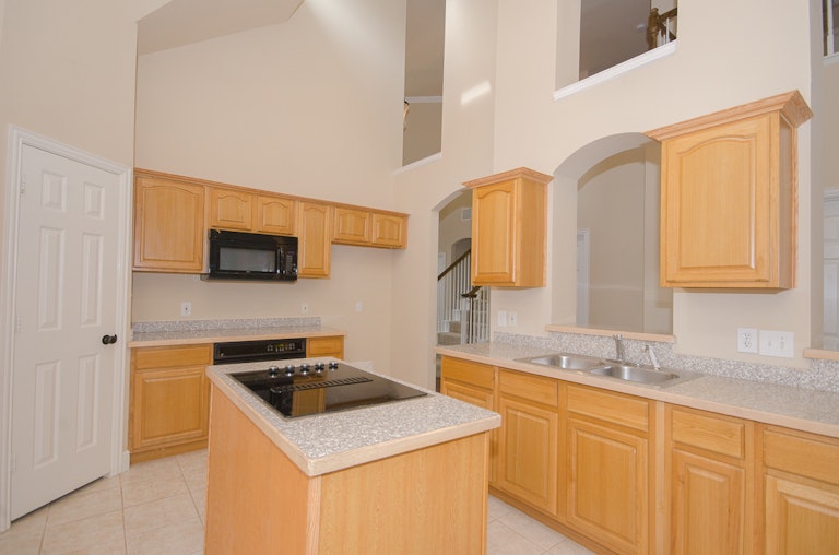 Photo 17 of 42 - 1819 Bristol Ln, Rockwall, TX 75032