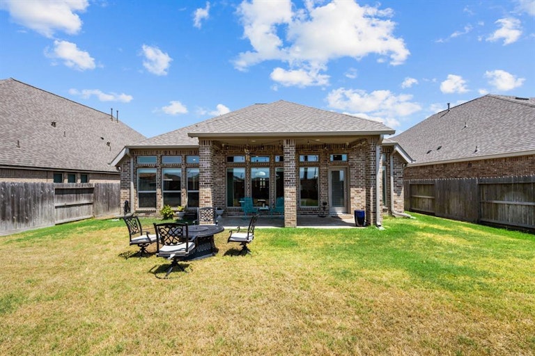 Photo 22 of 25 - 11903 Di Mari Dr, Richmond, TX 77406