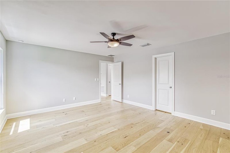 Photo 51 of 62 - 3108 W Cherokee Ave, Tampa, FL 33611