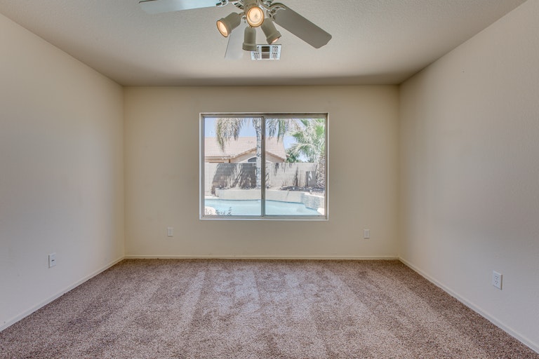 Photo 12 of 30 - 1858 E Carla Vista Dr, Chandler, AZ 85225