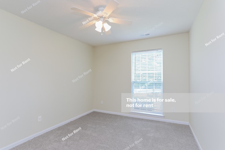 Photo 21 of 27 - 201 Kinship Ln, Apex, NC 27502