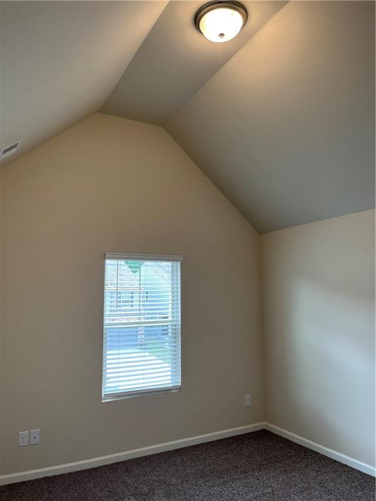 Photo 46 of 61 - 5022 Rapahoe Trl, Atlanta, GA 30349