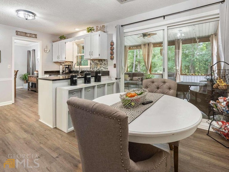 Photo 16 of 29 - 3240 Dogwood Dr, Powder Springs, GA 30127