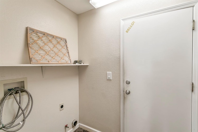 Photo 29 of 40 - 10536 Ragtime Cir, Rancho Cordova, CA 95670