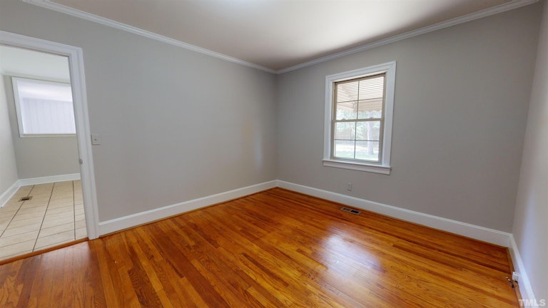 Photo 19 of 28 - 912 Award St, Fuquay Varina, NC 27526