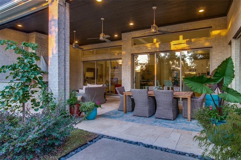 Photo 36 of 39 - 400 Cascade Springs Dr, Southlake, TX 76092