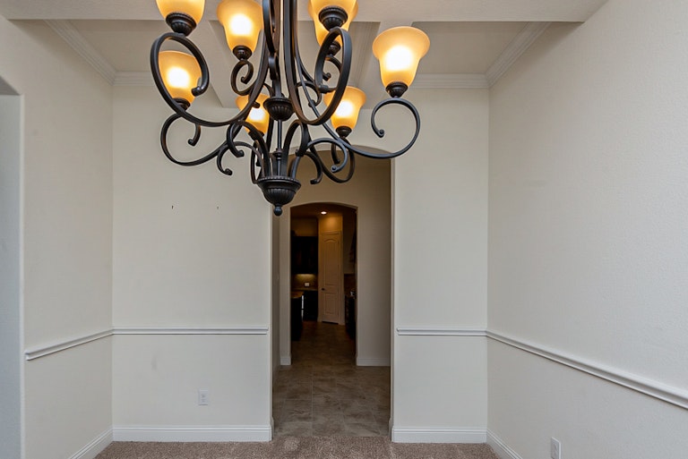 Photo 11 of 27 - 5220 Soren St, Irving, TX 75038