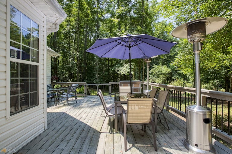Photo 37 of 59 - 2550 Johnston Rd NW, Kennesaw, GA 30152