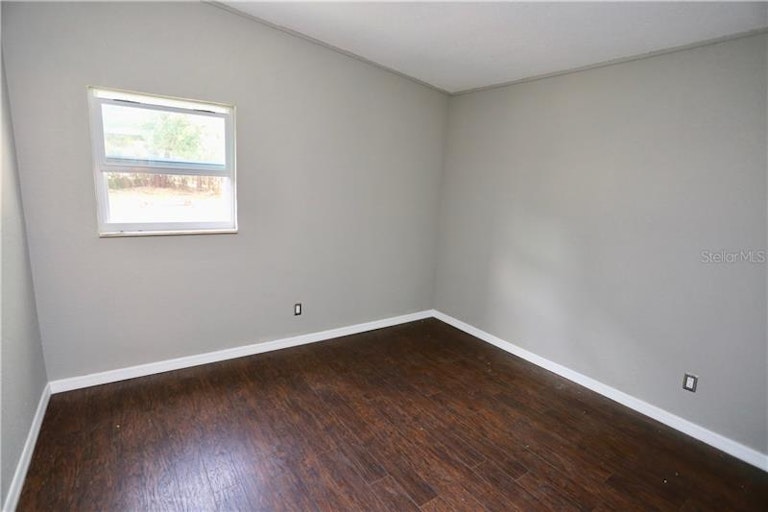 Photo 9 of 25 - 10014 Parsons St, Tampa, FL 33615