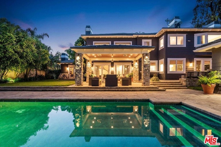 Photo 36 of 43 - 11706 Chaparal St, Los Angeles, CA 90049