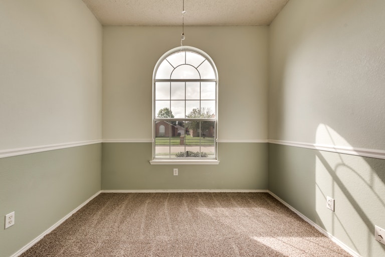 Photo 24 of 38 - 2725 Preston Crk, Mesquite, TX 75181