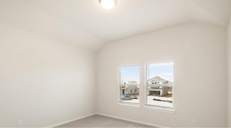 Photo 17 of 20 - 6839 Escondido Dr, Rosharon, TX 77583