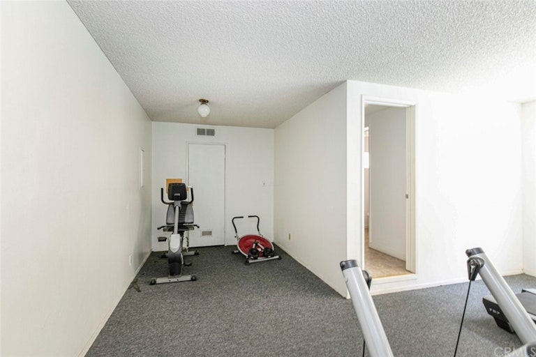 Photo 43 of 48 - 1339 N Columbus Ave, Glendale, CA 91202