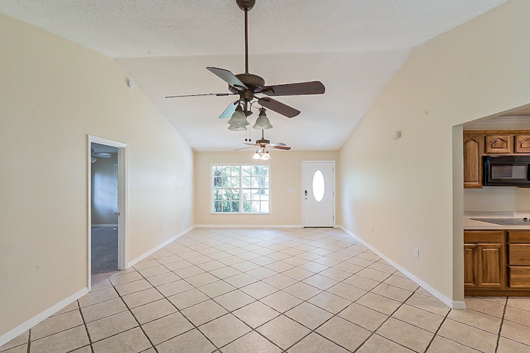 Photo 15 of 30 - 3905 Oberry Rd, Kissimmee, FL 34746