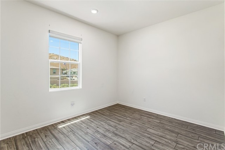 Photo 23 of 30 - 20852 Spring Mountain Rd, Riverside, CA 92507