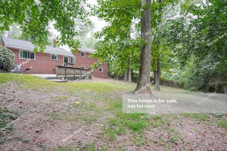 Photo 5 of 25 - 1814 Varnell Ave, Raleigh, NC 27612