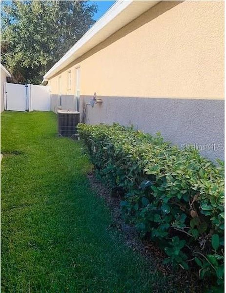 Photo 27 of 34 - 11752 Crest Creek Dr, Riverview, FL 33569