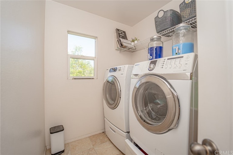 Photo 33 of 36 - 3982 Barbury Palms Way, Perris, CA 92571