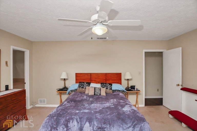Photo 16 of 22 - 11525 Matthews Trl, Hampton, GA 30228