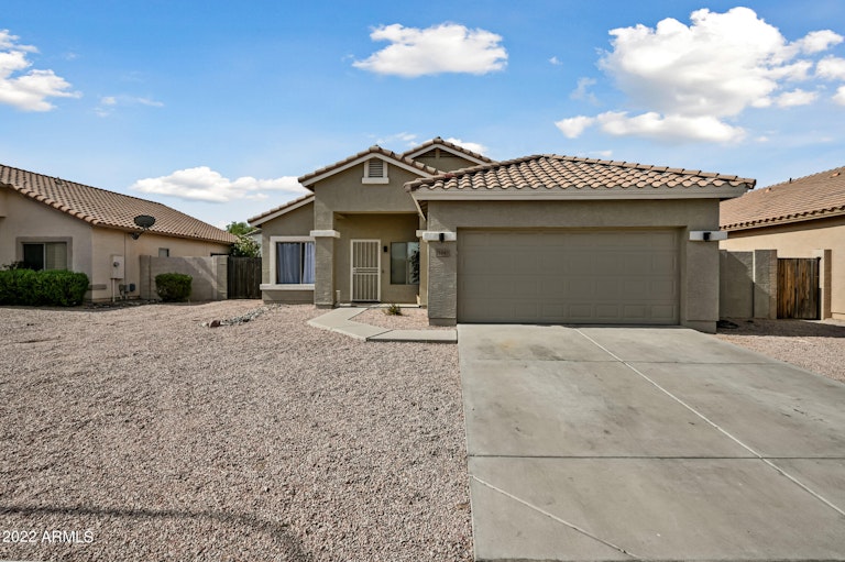 Photo 3 of 32 - 11845 W Windsor Ave, Avondale, AZ 85392