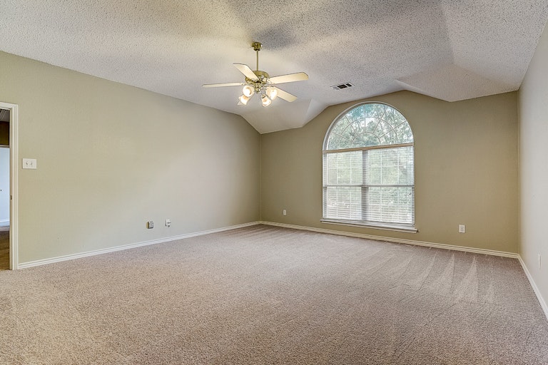 Photo 8 of 31 - 1110 Boyd Dr, Wylie, TX 75098