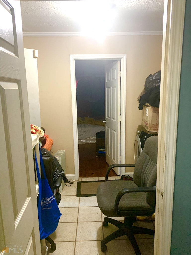 Photo 6 of 12 - 1876 Connally Dr, Atlanta, GA 30344