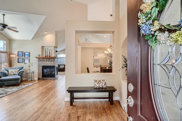 Photo 3 of 40 - 26741 E Clifton Dr, Aurora, CO 80016
